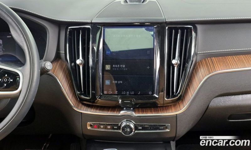 Volvo XC60 B6 Inscirtion