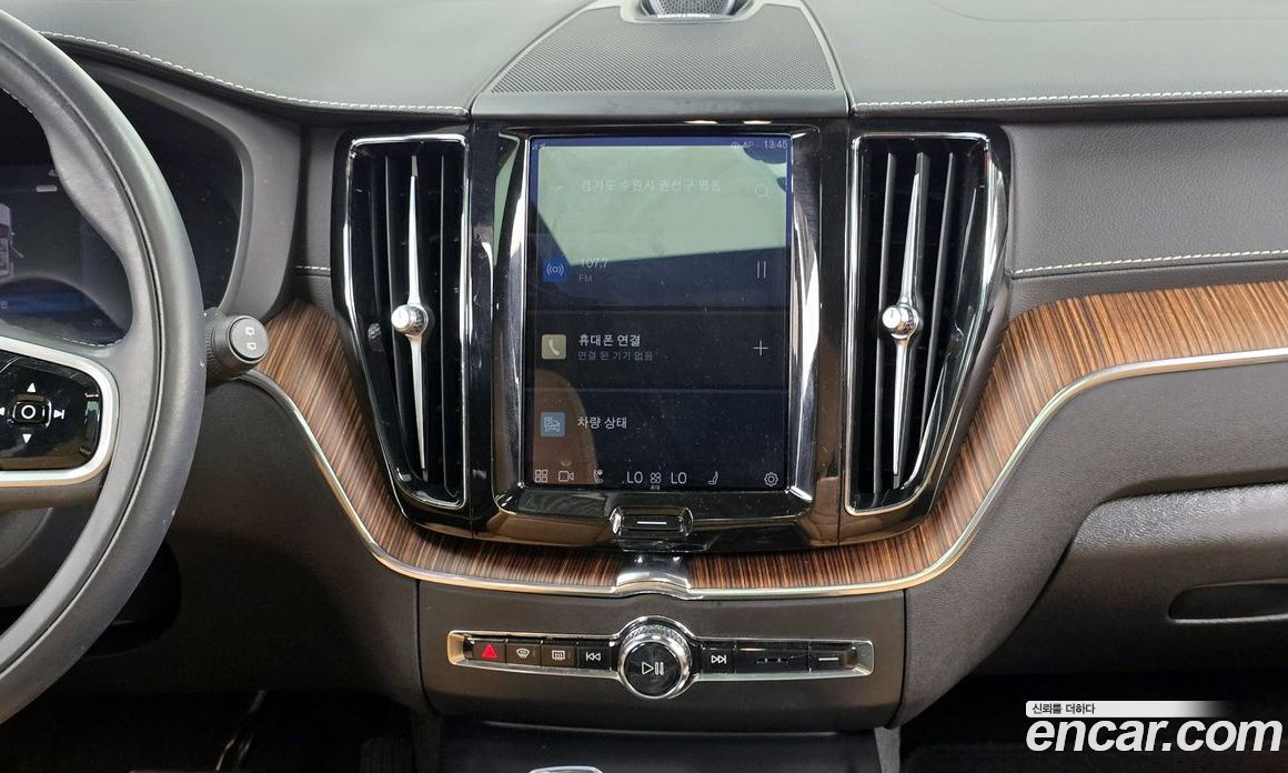 Volvo XC60 B6 Inscirtion