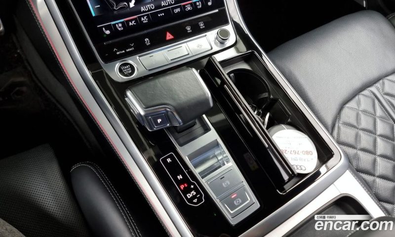 Audi Q8 55 TFSI Quattro Premium