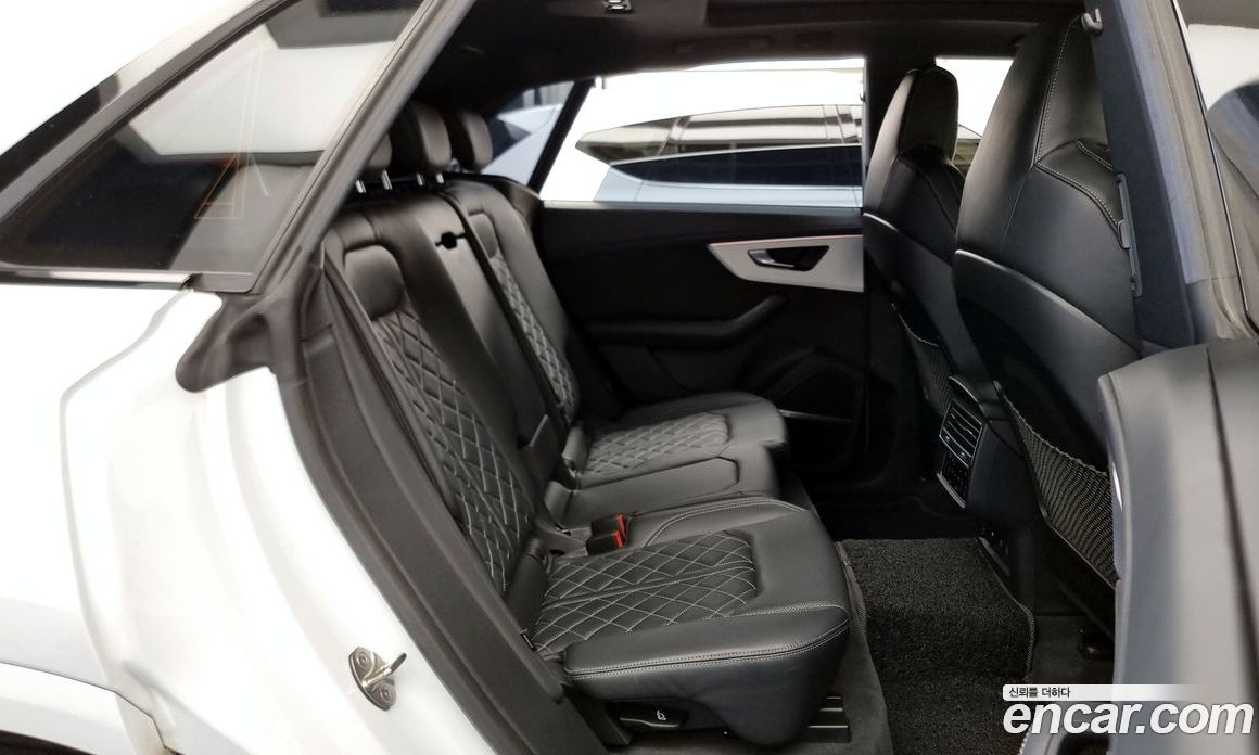Audi Q8 55 TFSI Quattro Premium