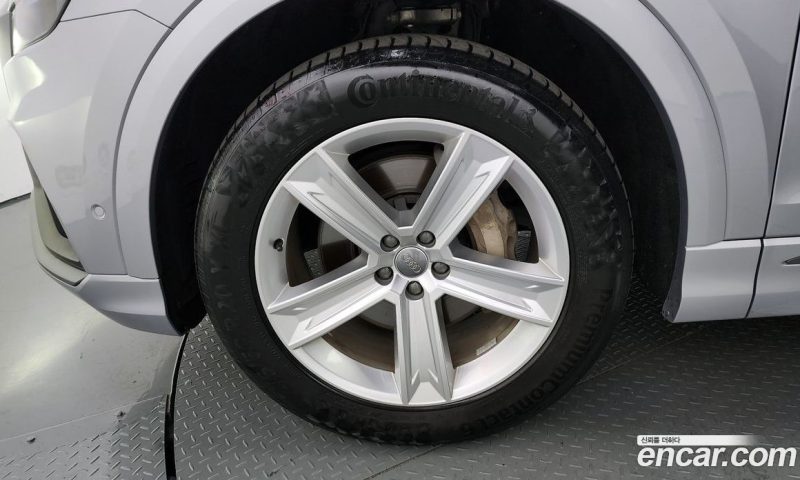 Audi Q8 45 TDI Quattro Premium