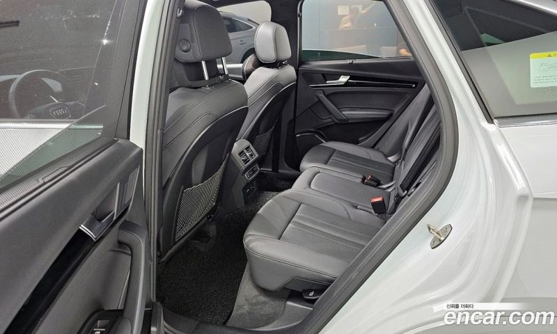 Audi Q5 45 TFSI Quattro Premium Sportback