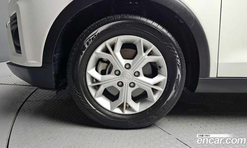 SsangYong Tivoli Gasoline 1.5 2WD