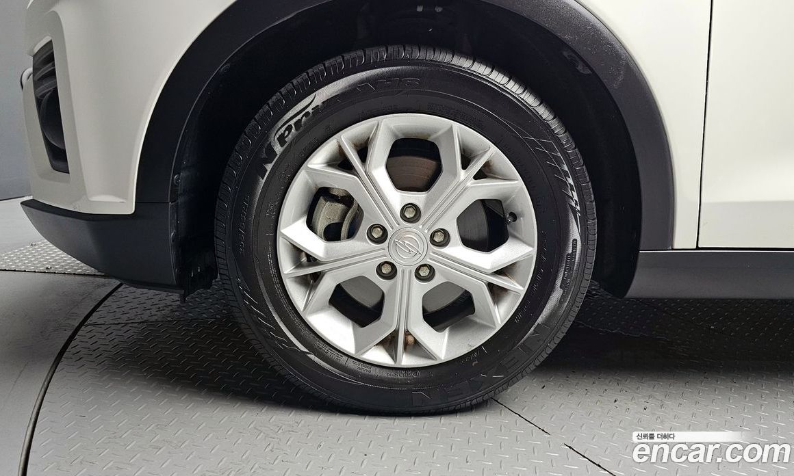 SsangYong Tivoli Gasoline 1.5 2WD