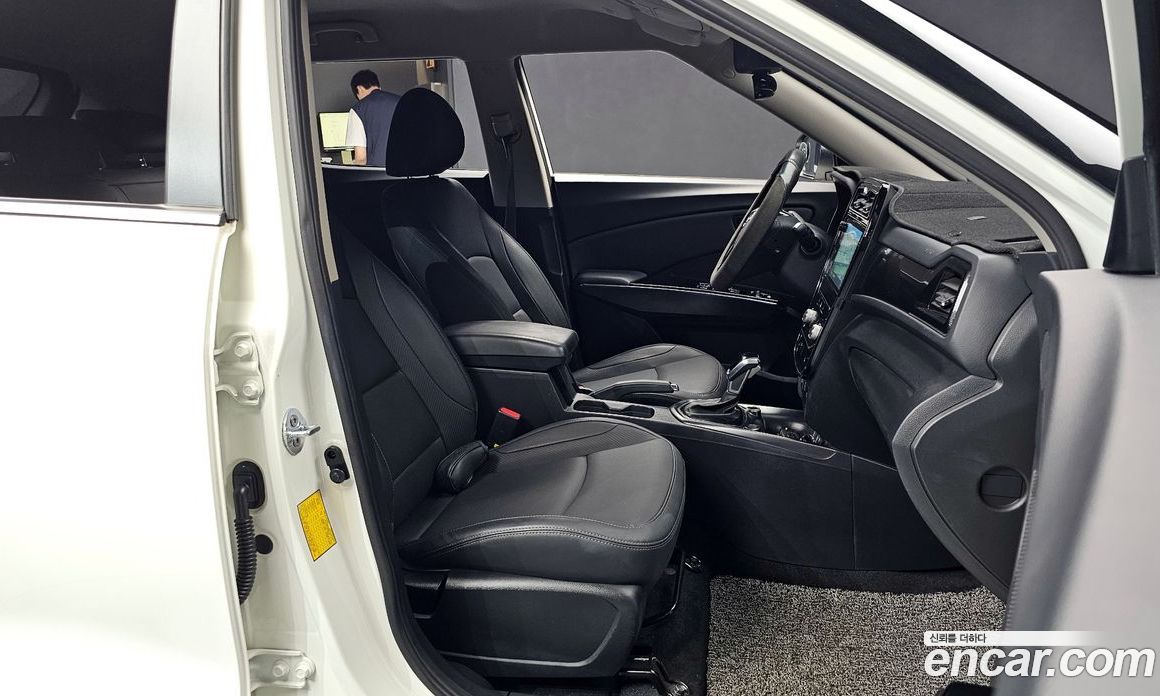 SsangYong Tivoli Gasoline 1.5 2WD