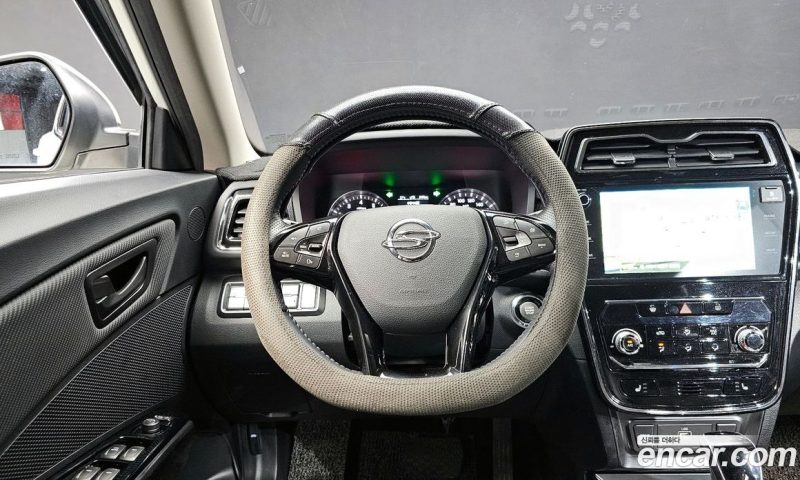 SsangYong Tivoli Gasoline 1.5 2WD