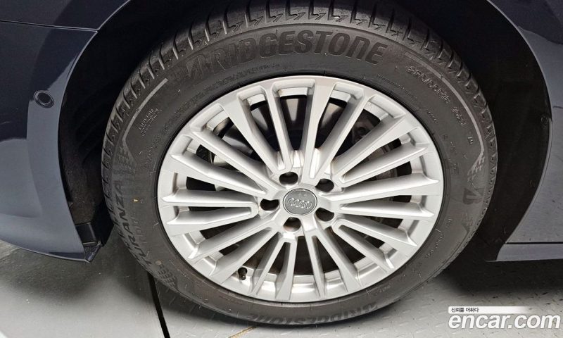 Audi A6 45 TFSI Premium