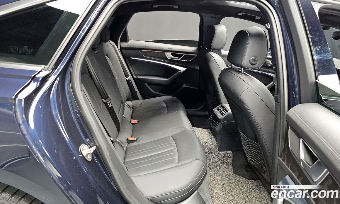Audi A6 45 TFSI Premium
