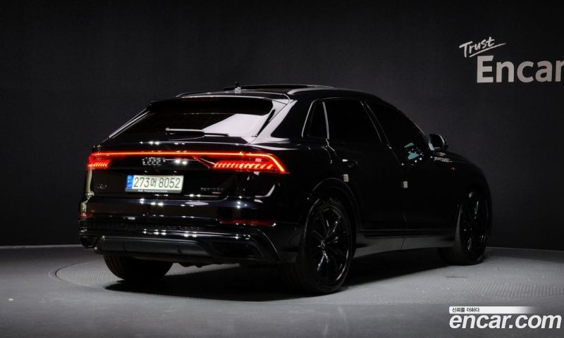 Audi Q8 55 TFSI Quattro Premium