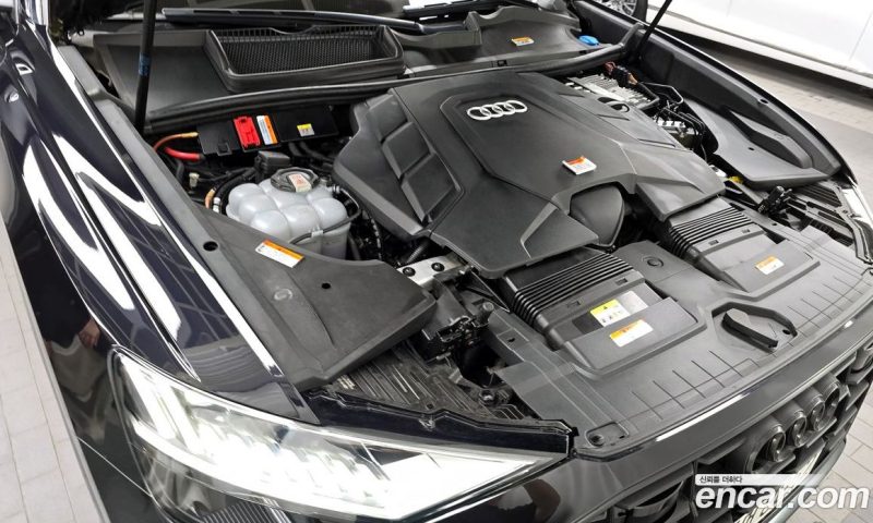 Audi Q8 55 TFSI Quattro Premium