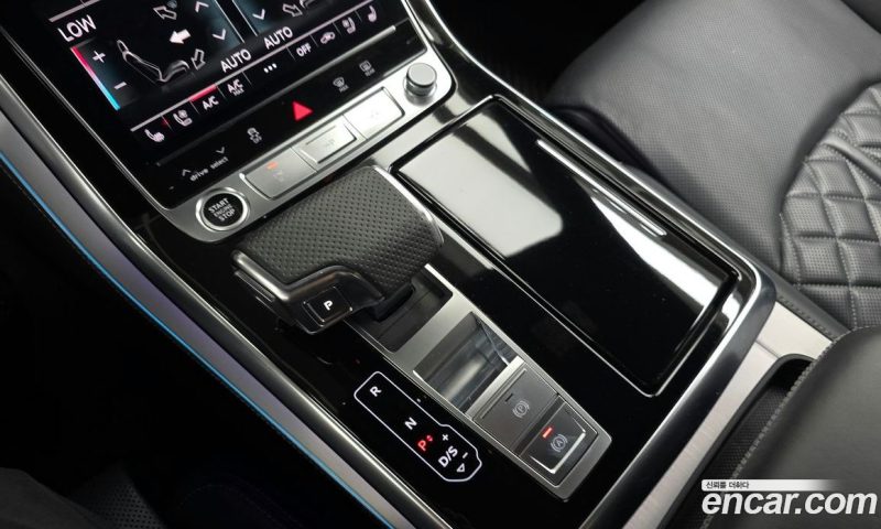 Audi Q8 55 TFSI Quattro Premium
