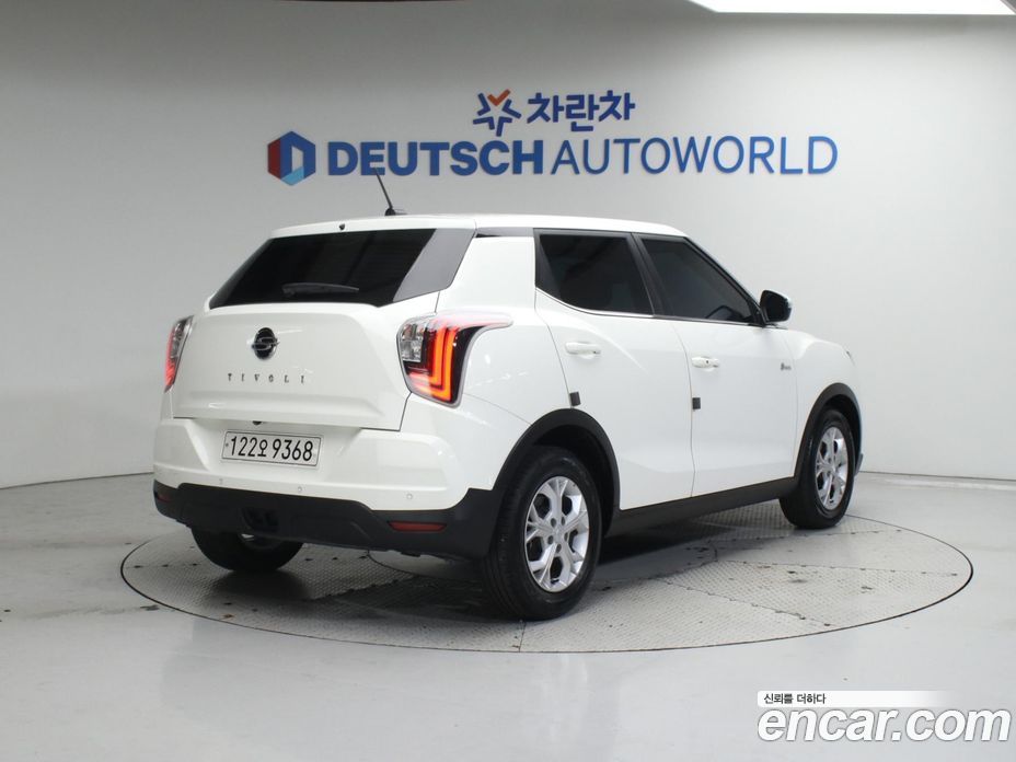 SsangYong Tivoli Gasoline 1.5 2WD