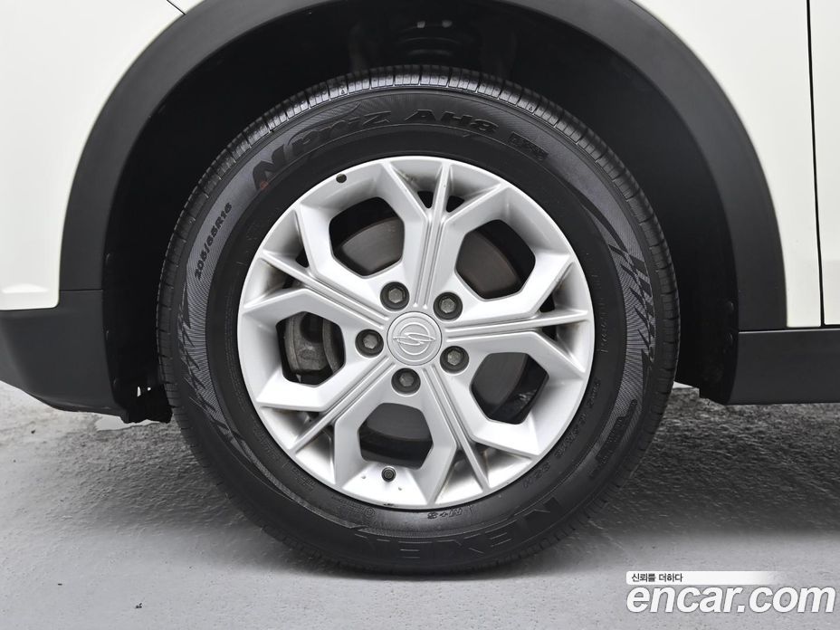 SsangYong Tivoli Gasoline 1.5 2WD
