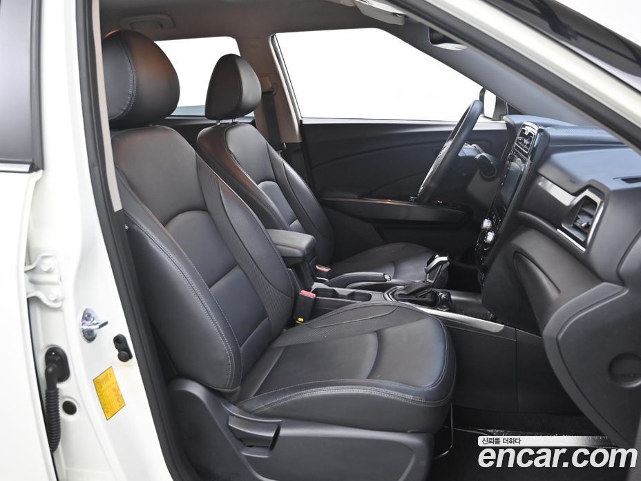 SsangYong Tivoli Gasoline 1.5 2WD