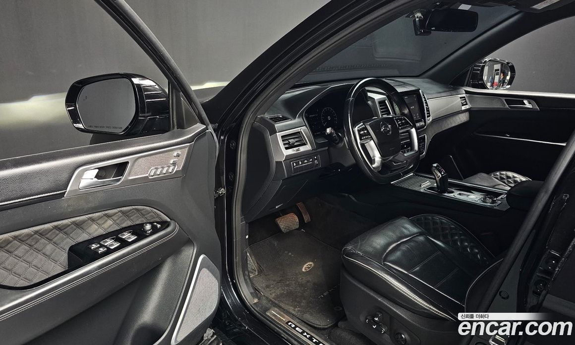 SsangYong Rexton Diesel 2.2 4WD