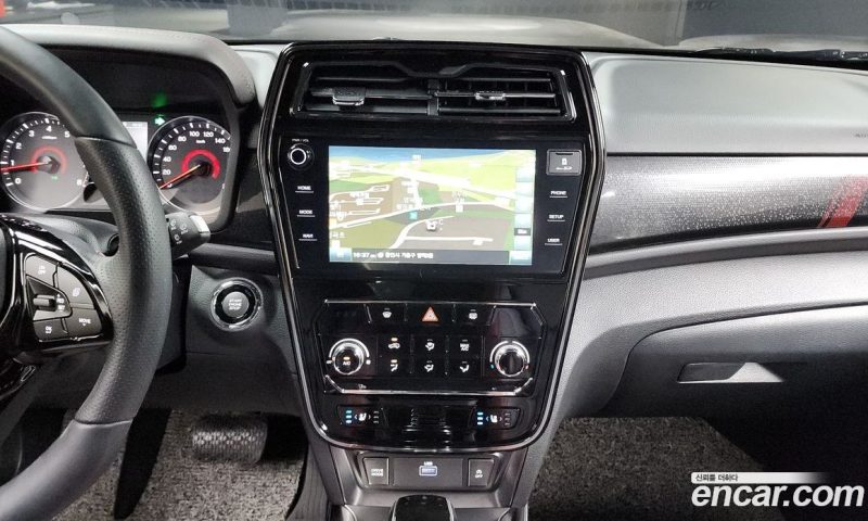 SsangYong Tivoli Gasoline 1.5 2WD