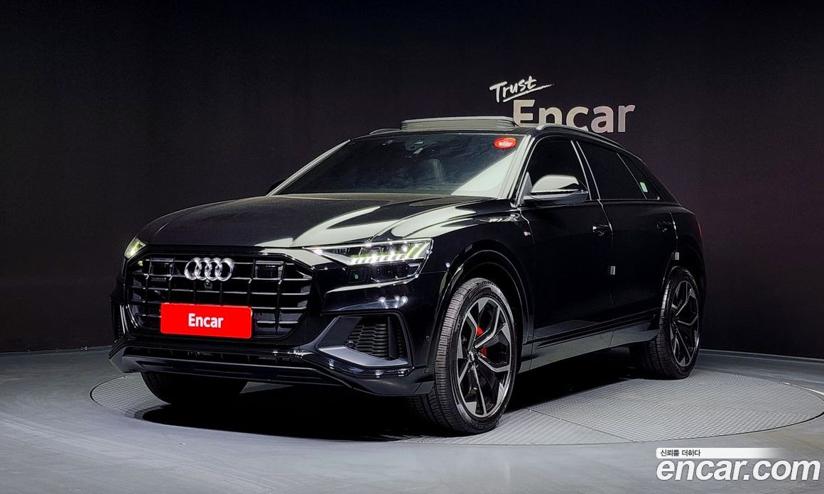 Audi Q8 55 TFSI Quattro Premium