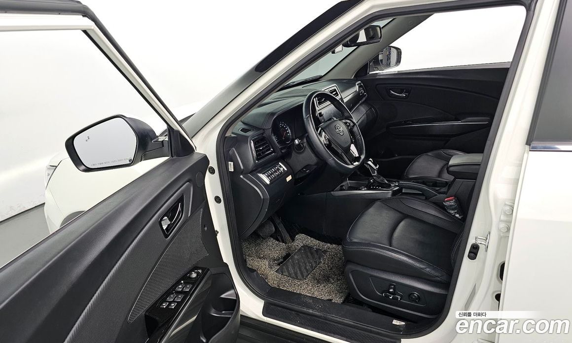 SsangYong Tivoli Gasoline 1.5 2WD