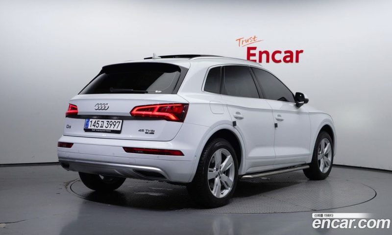 Audi Q5 45 TFSI Quattro Premium