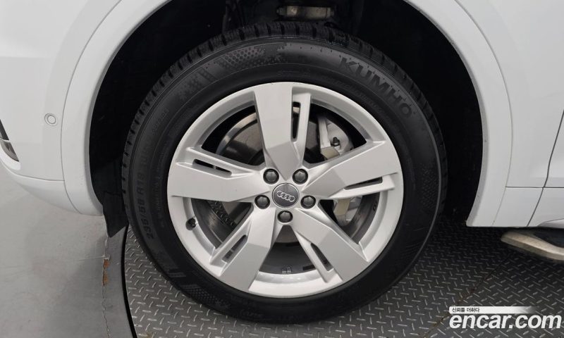 Audi Q5 45 TFSI Quattro Premium