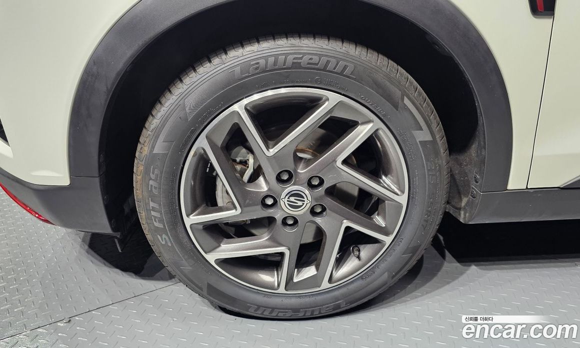 SsangYong Tivoli Gasoline 1.5 2WD