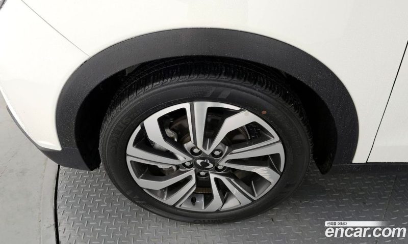 SsangYong Tivoli Gasoline 1.5 2WD