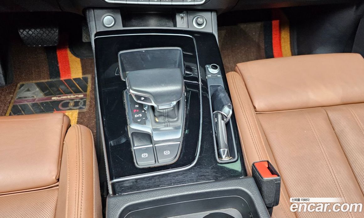Audi Q5 45 TFSI Quattro Premium