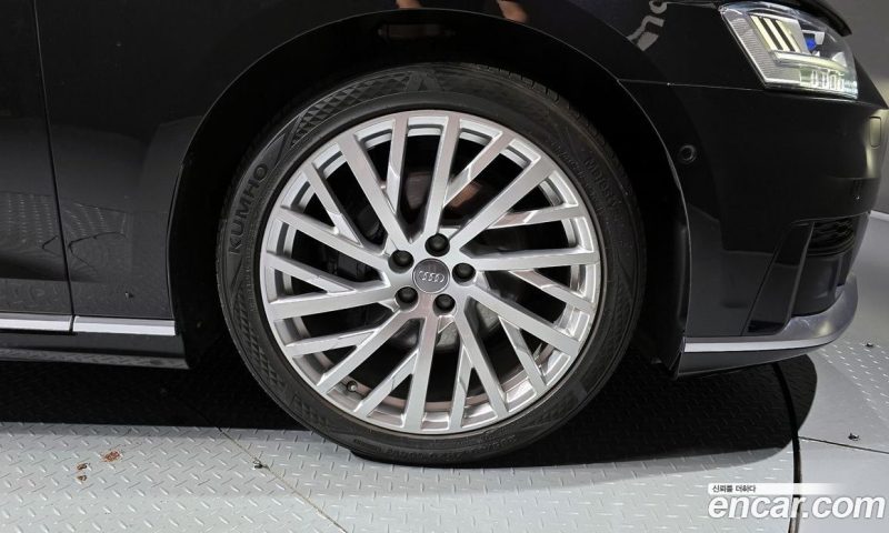 Audi A8 50 TDI Quattro LWB