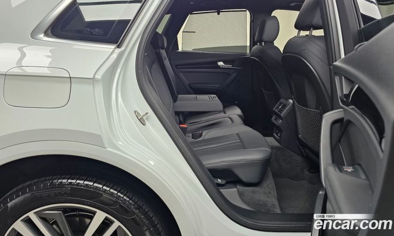 Audi Q5 45 TFSI Quattro Premium