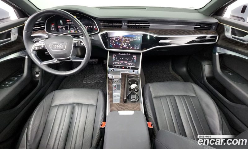 Audi A6 45 TFSI Premium