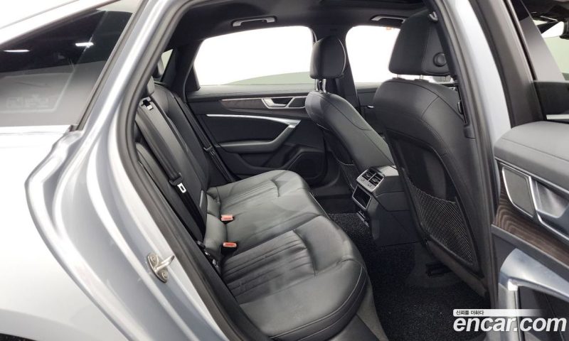 Audi A6 45 TFSI Premium