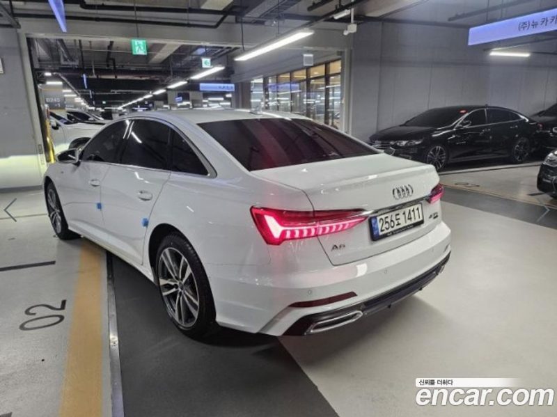 Audi A6 45 TFSI Premium