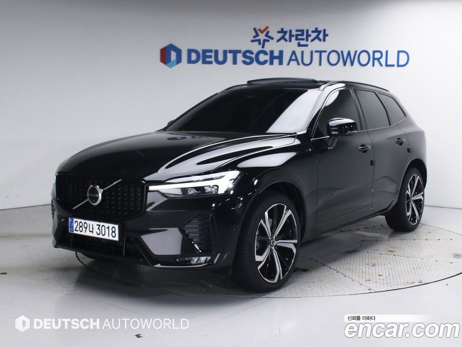 Volvo XC60 B6 R-Design