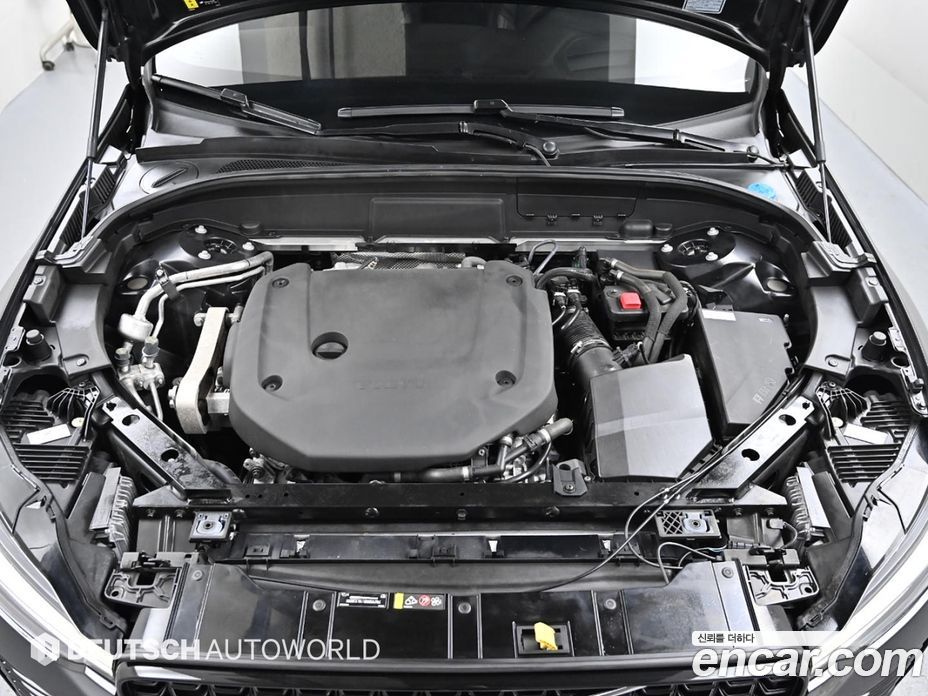 Volvo XC60 B6 R-Design