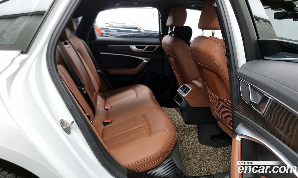 Audi A6 45 TFSI Premium
