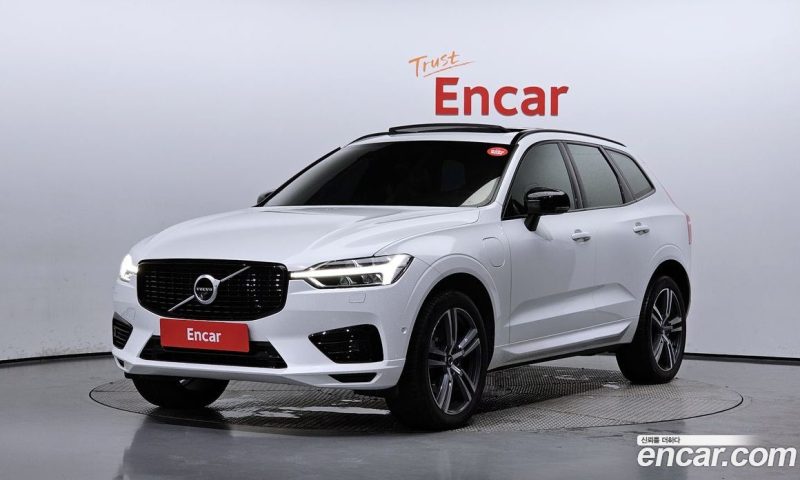 Volvo XC60 T8 R-Design