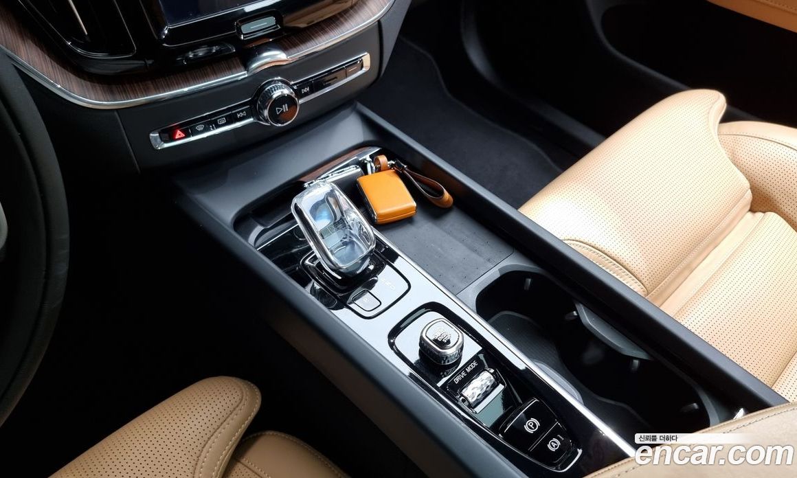 Volvo XC60 T8 Inscription