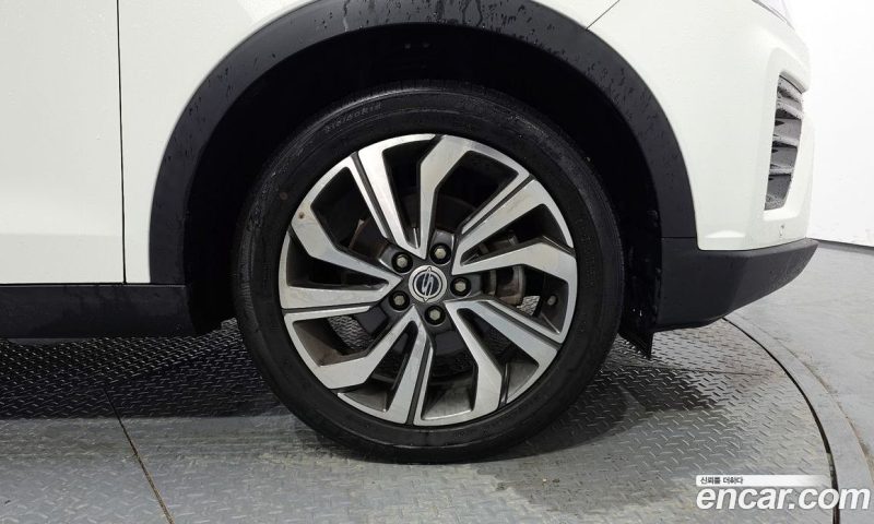 SsangYong Tivoli Gasoline 1.5 2WD