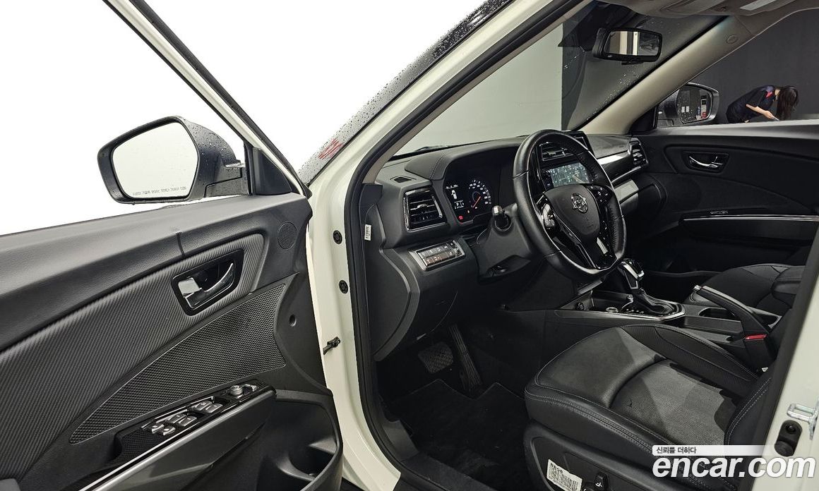 SsangYong Tivoli Gasoline 1.5 2WD