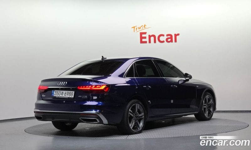 Audi A4 45 TFSI Quattro Premium