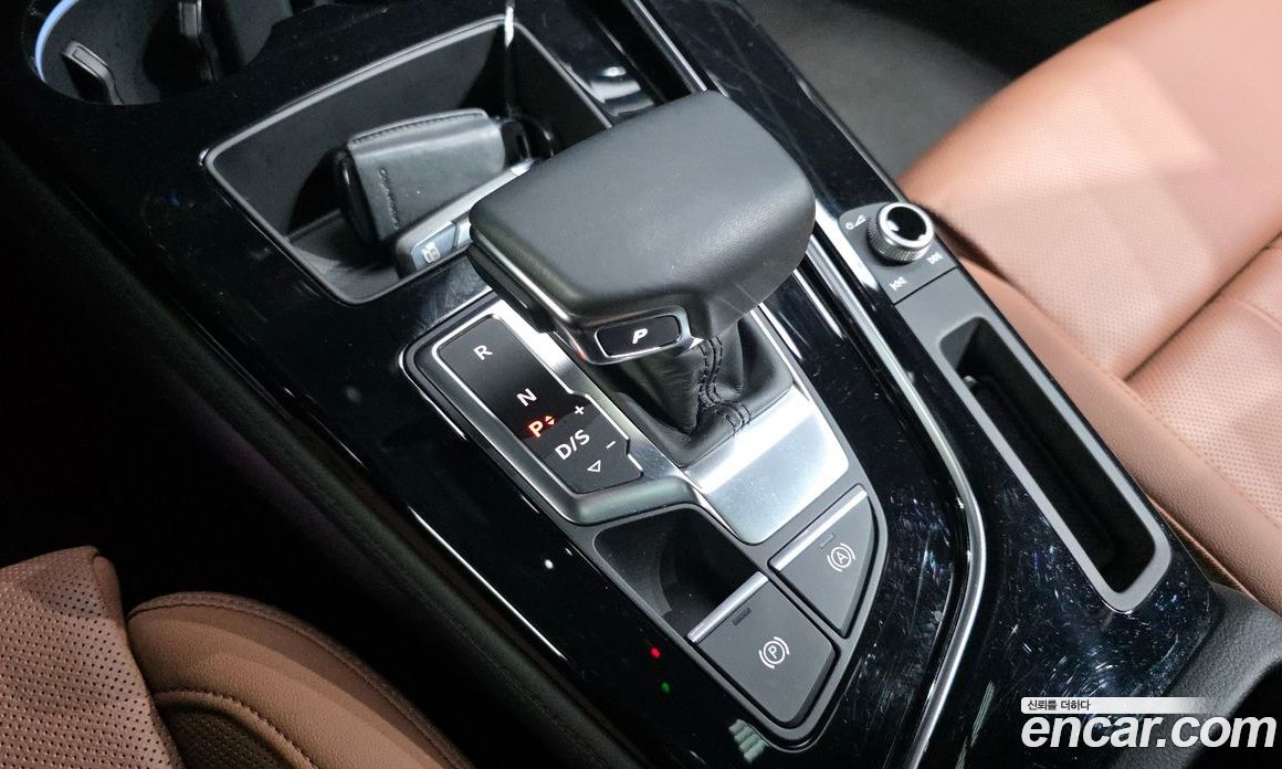 Audi A4 45 TFSI Quattro Premium