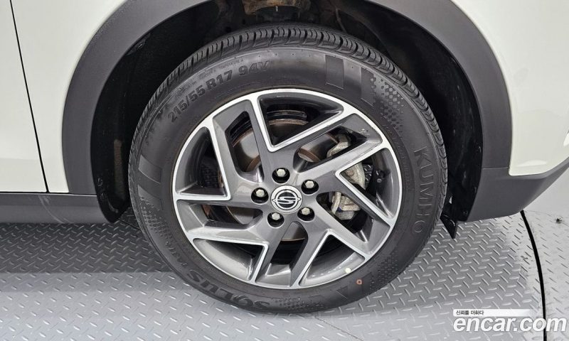 SsangYong Tivoli Gasoline 1.5 2WD