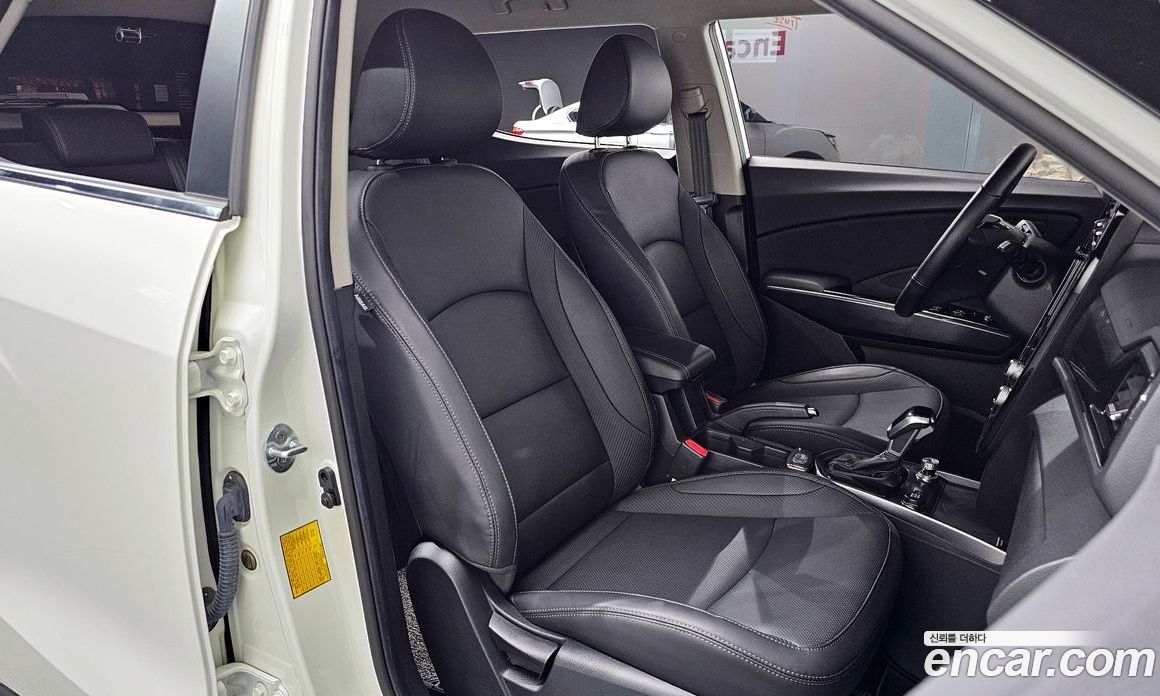 SsangYong Tivoli Gasoline 1.5 2WD