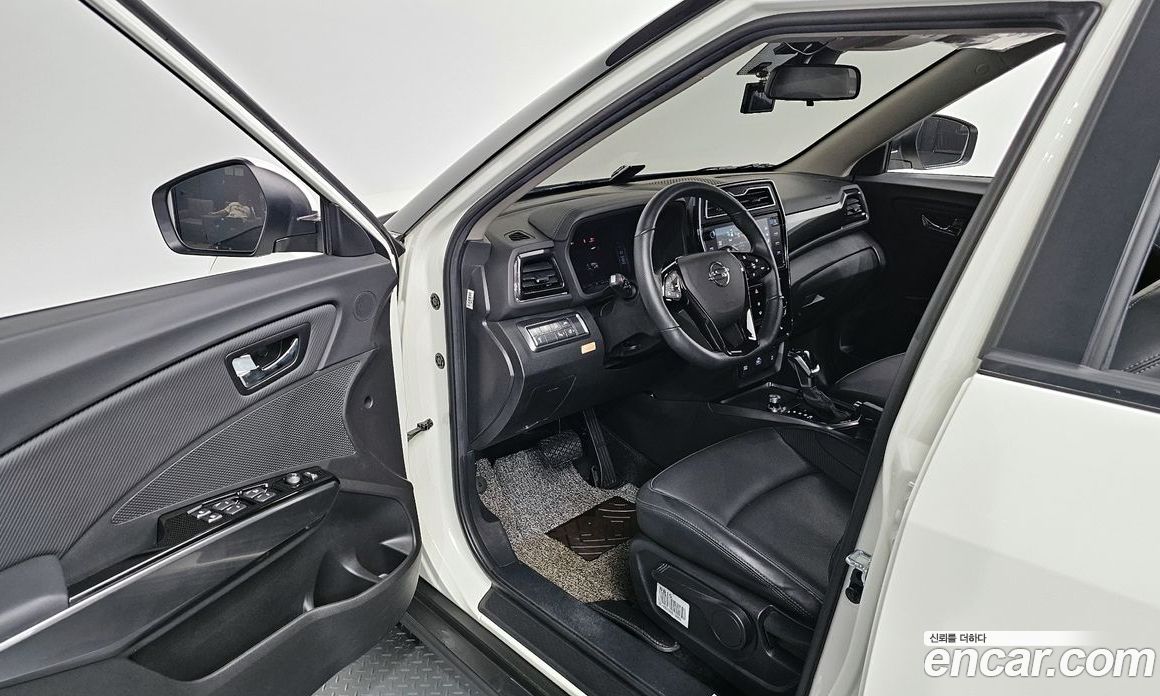 SsangYong Tivoli Gasoline 1.5 2WD