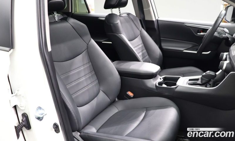 Toyota RAV4 2.5 2WD