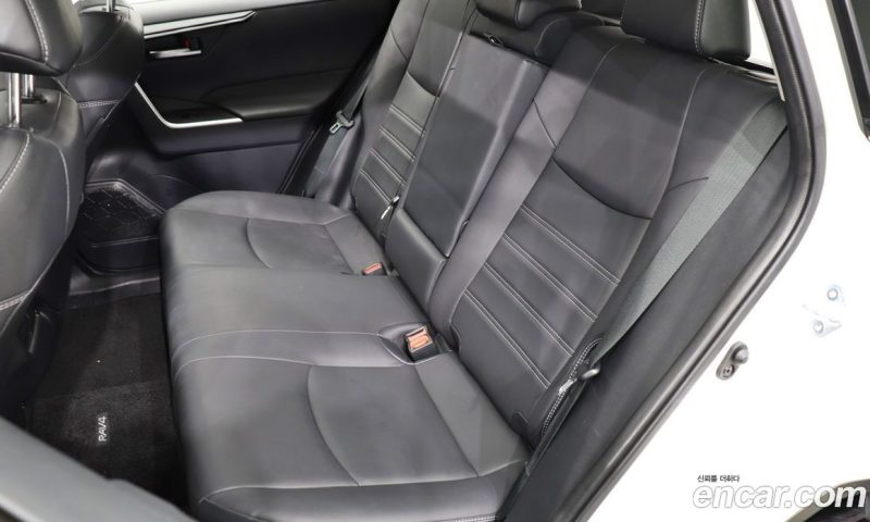 Toyota RAV4 2.5 2WD