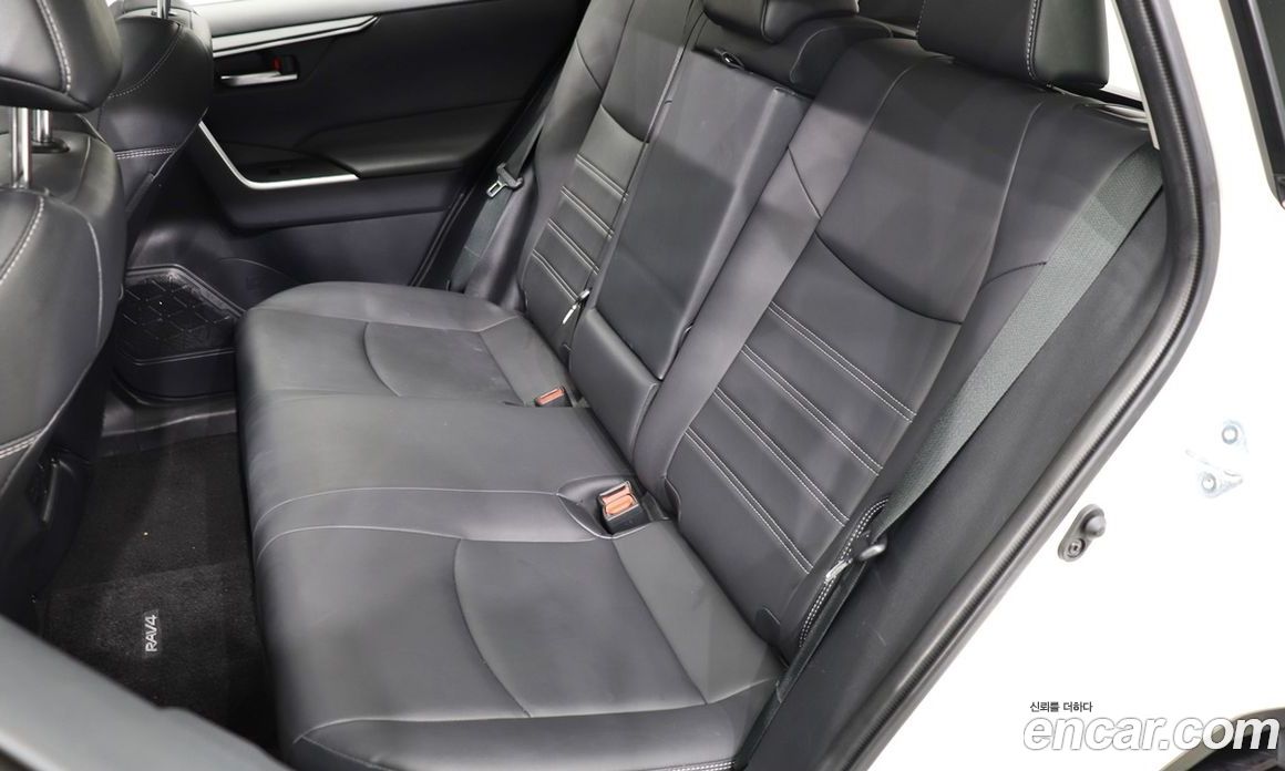 Toyota RAV4 2.5 2WD