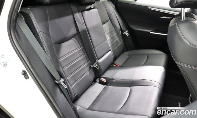 Toyota RAV4 2.5 2WD