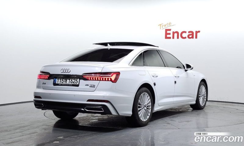 Audi A6 45 TFSI Quattro Premium