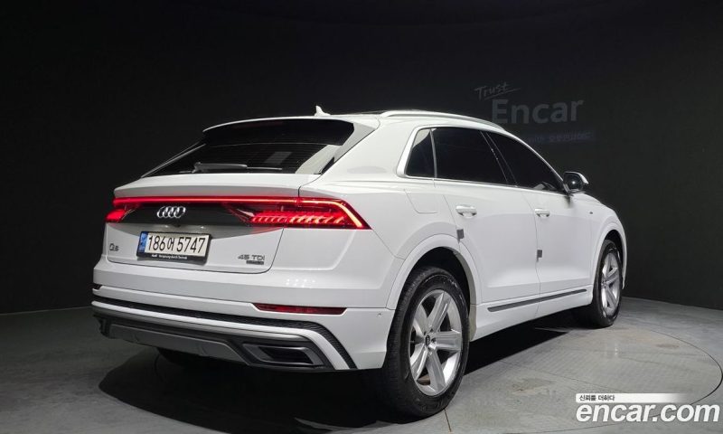 Audi Q8 45 TDI Quattro Premium